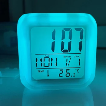Digitalni Sat Stolni sa pozadinskim Osvjetljenjem Ponavljanje Alarma 7 Boja Promjena Temperature Svjetla Kalendar Prikaz Djeca Dječji Blagdanski Darovi 2